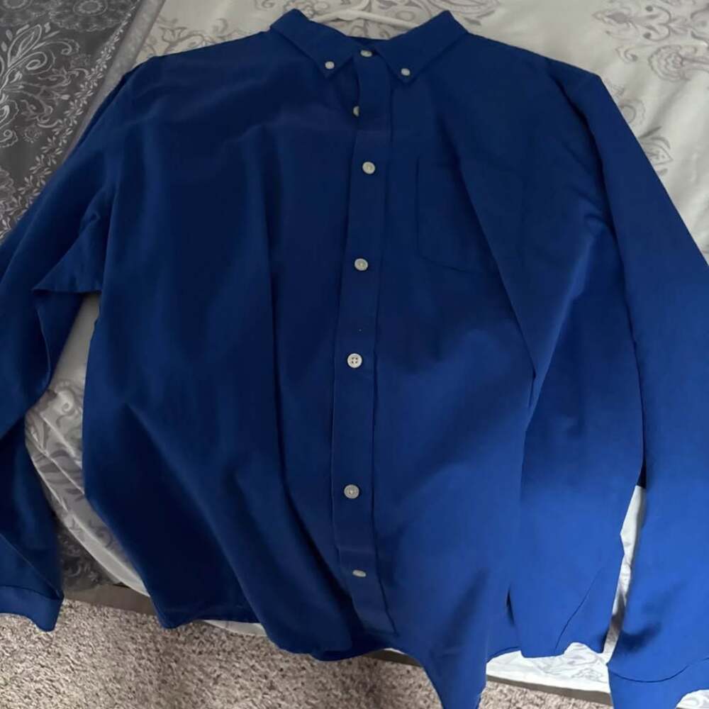 Old Navy Men’s XXL Oxford Shirt – Stretch Fit | Bold, Clean, Easy Style